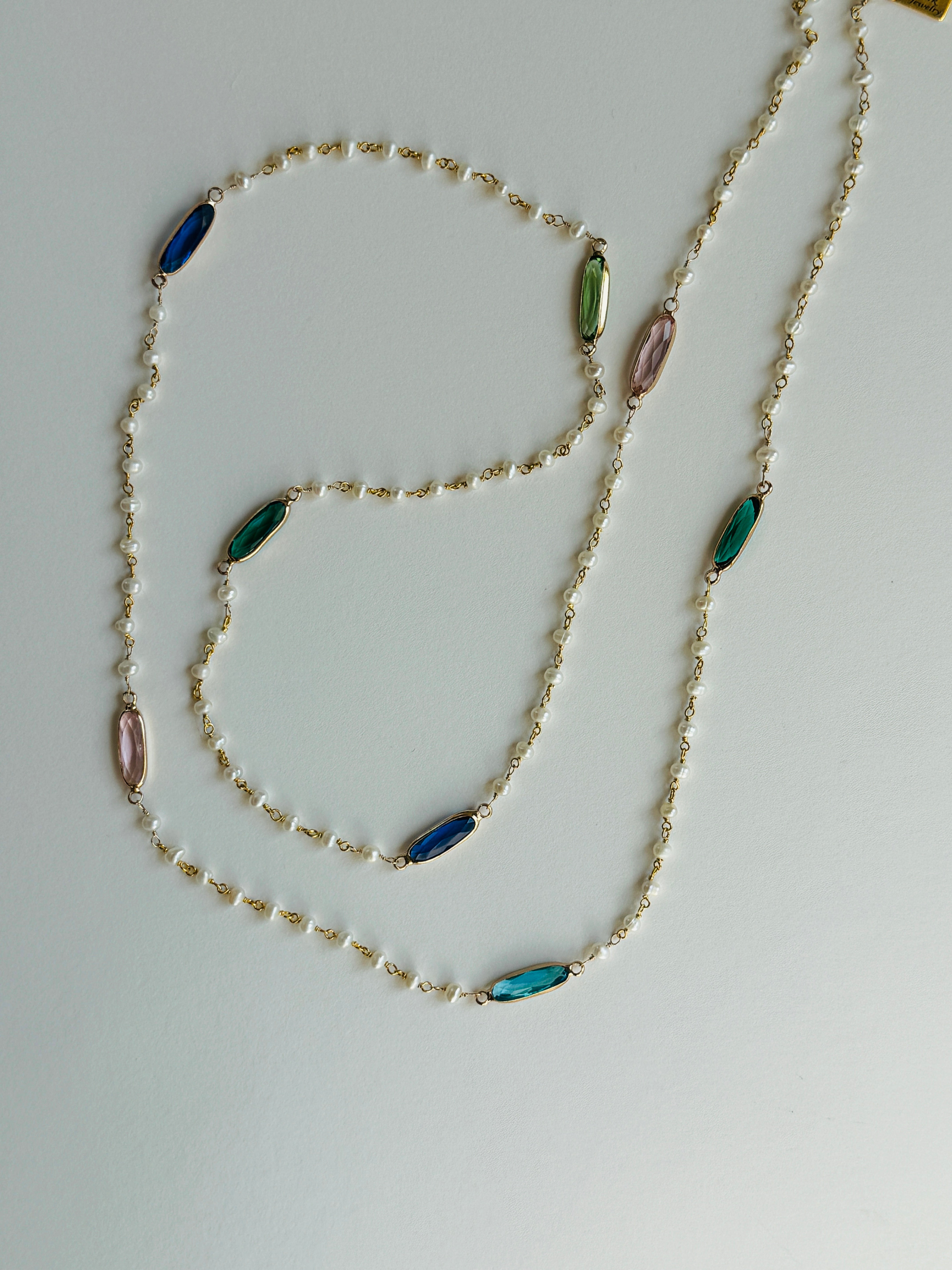 Freshwater Pearl Necklace with Crystals